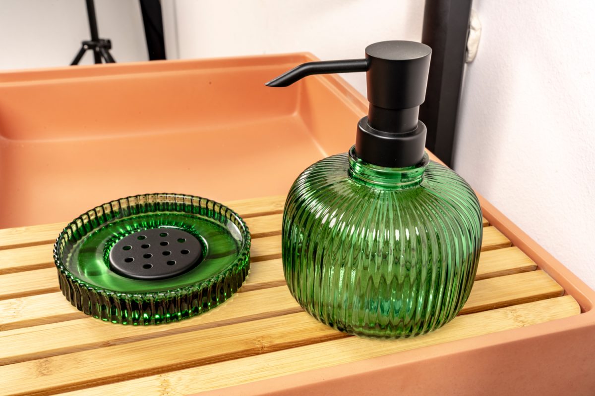 Set accessori da bagno Jubilee in vetro veneziano.