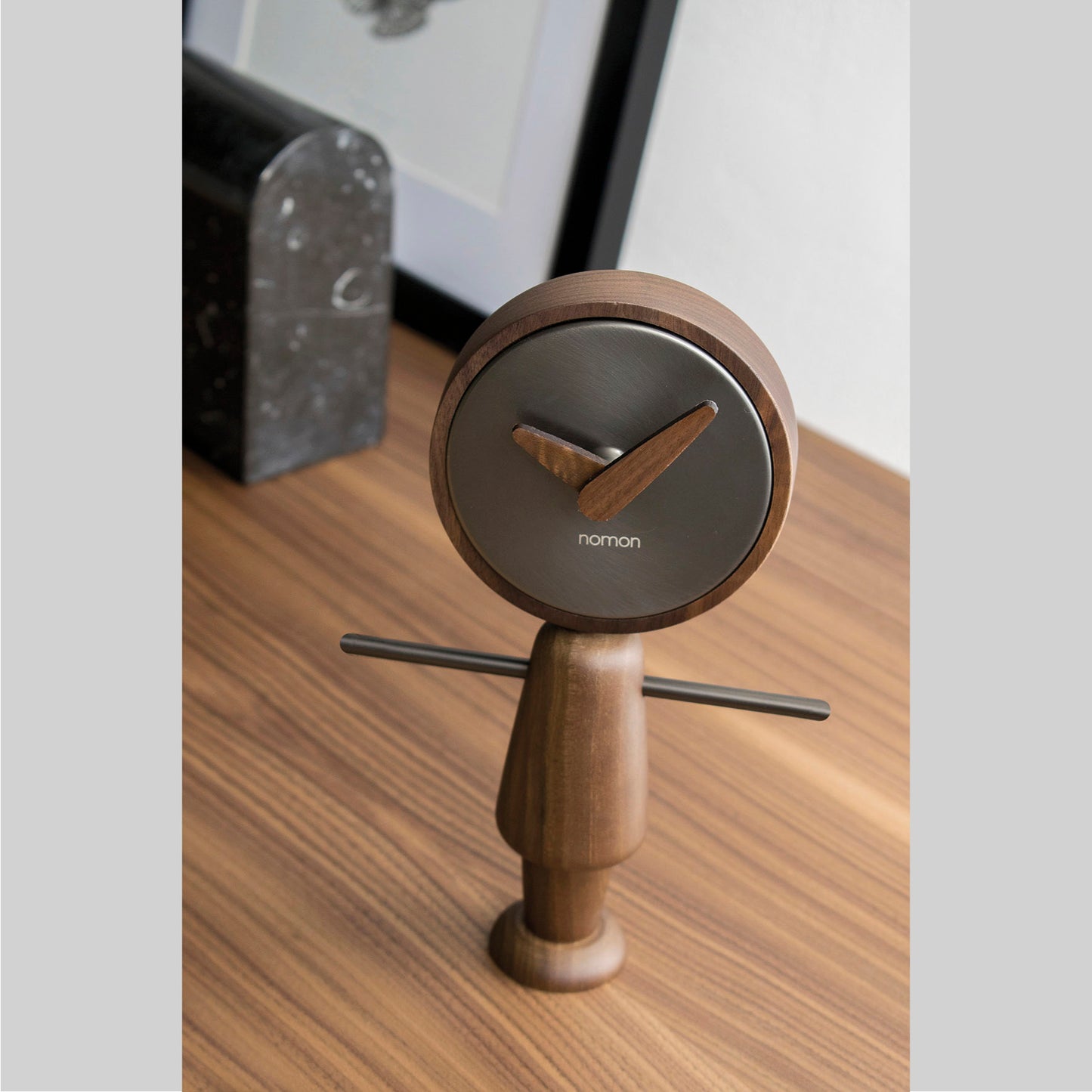 Nomon Nene orologio finitura grafite