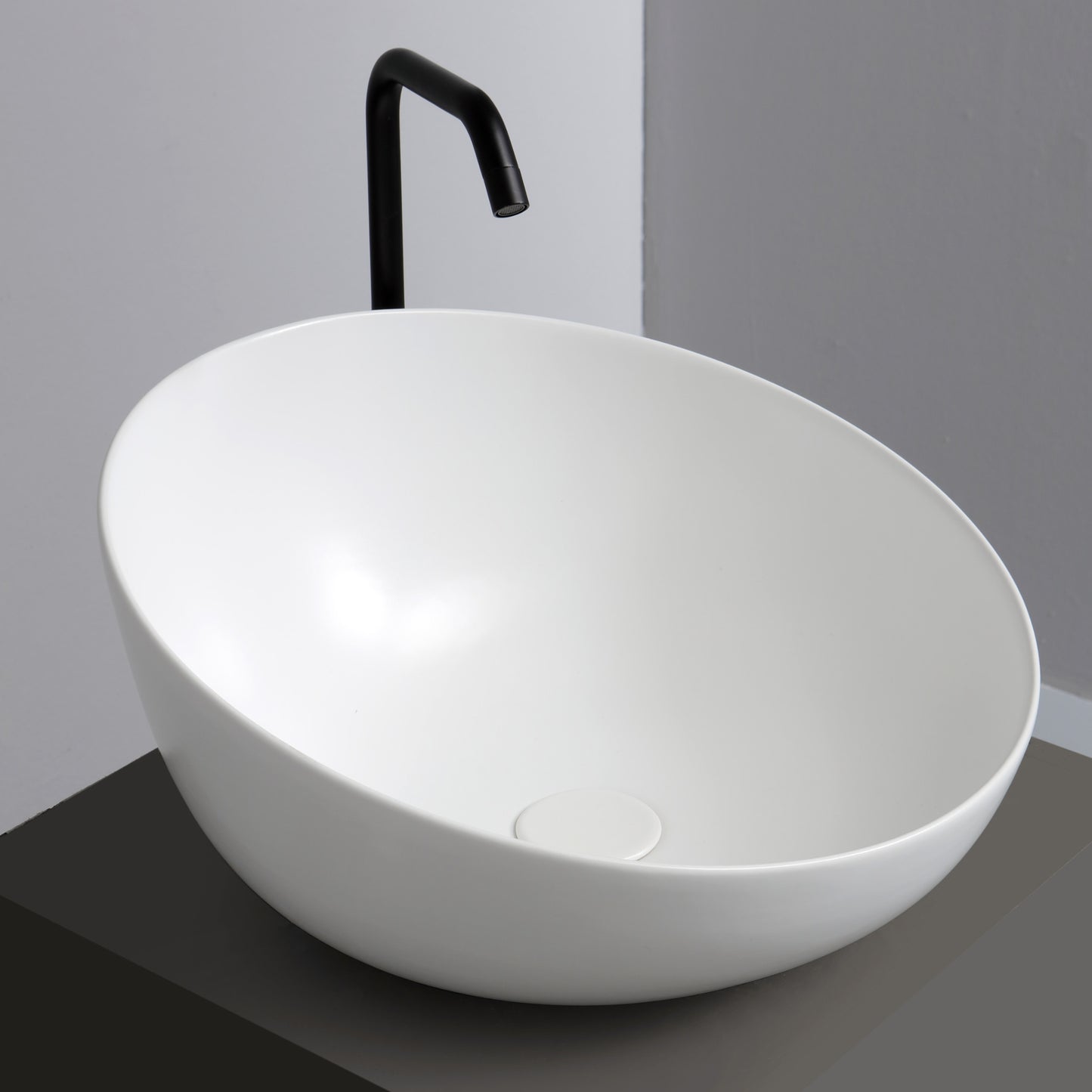 White ceramic lavabo Dome