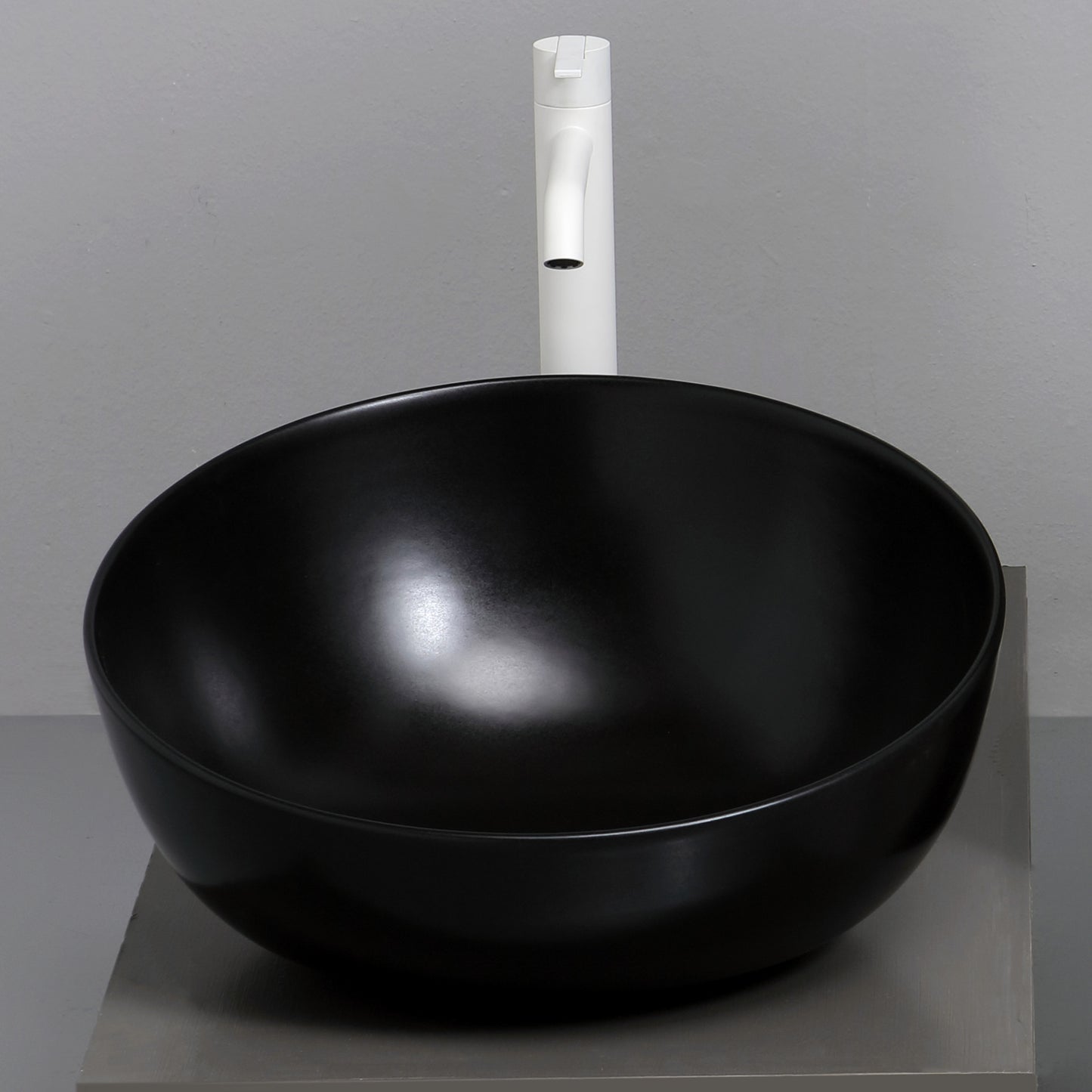white ceramic dome nero