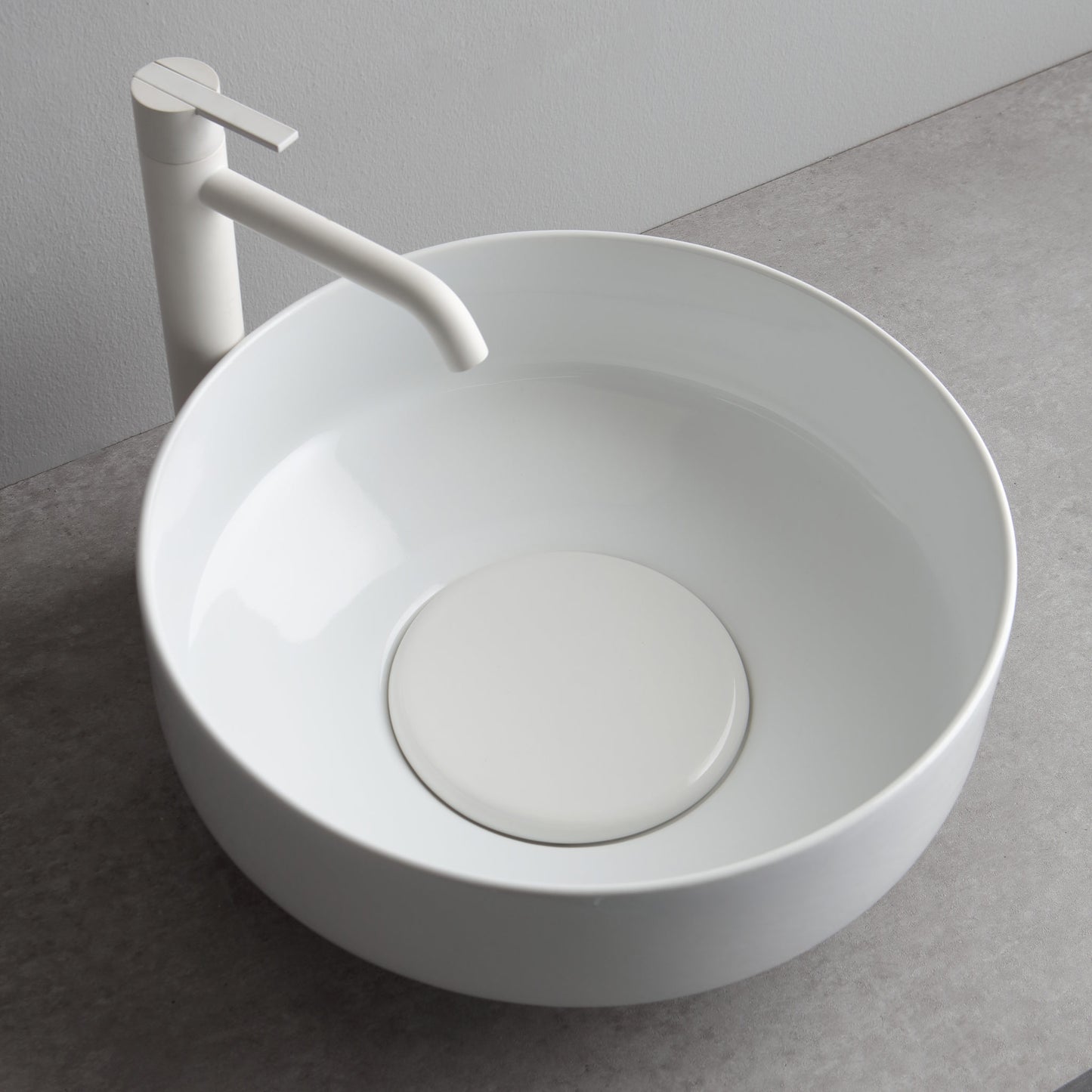 white ceramic Was - Lavabo da appoggio